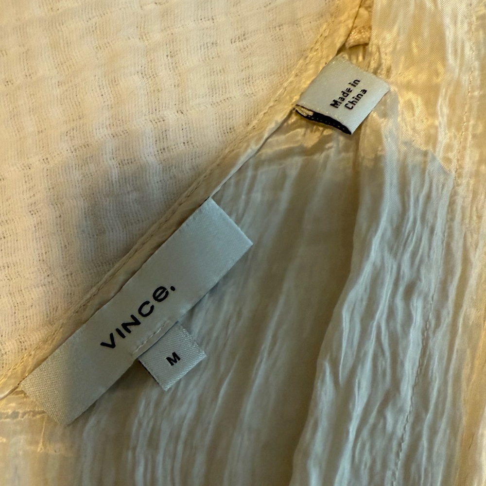 [VINCE] Crinkle V-Neck Popover Blouse in Ivory - Picture 5 of 8